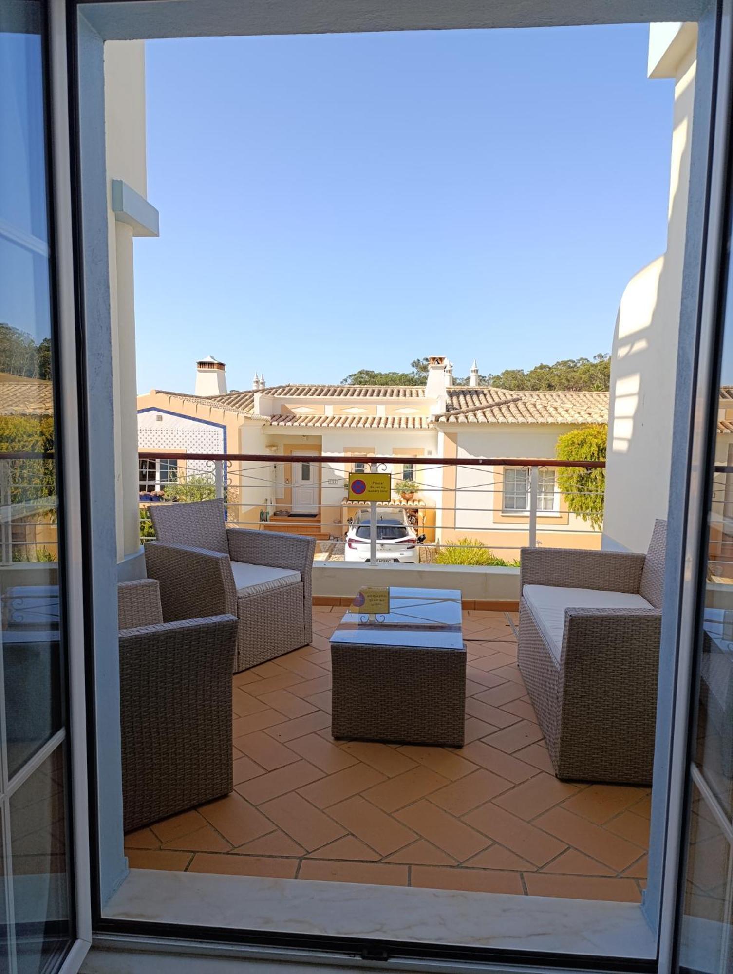 Komfortables Town House In Traumhafter Lage Budens Extérieur photo