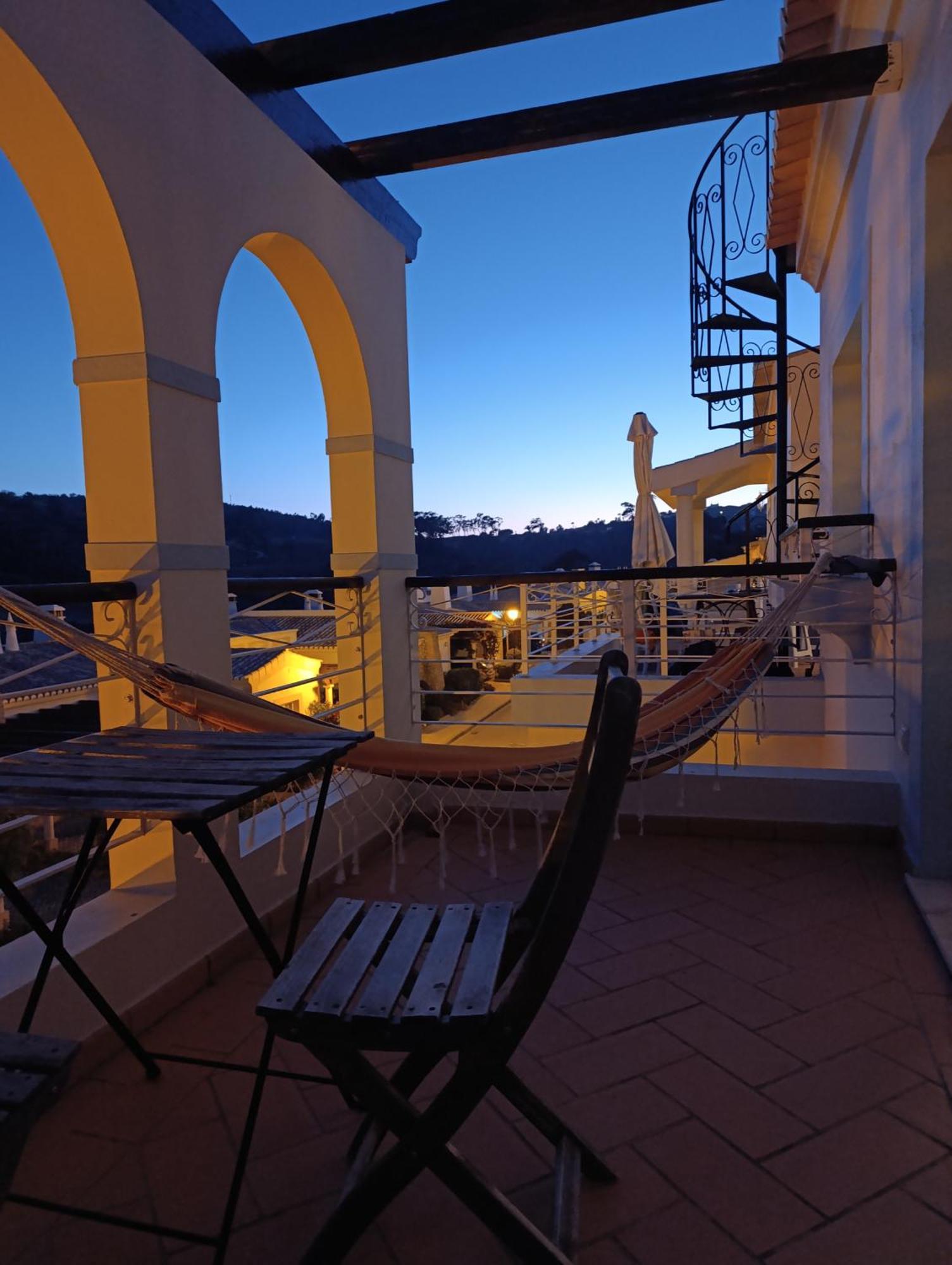 Komfortables Town House In Traumhafter Lage Budens Extérieur photo